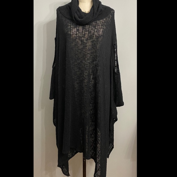 BOHO OVERSIZED COWL NECK KNIT PONCHO - Picture 3 of 4